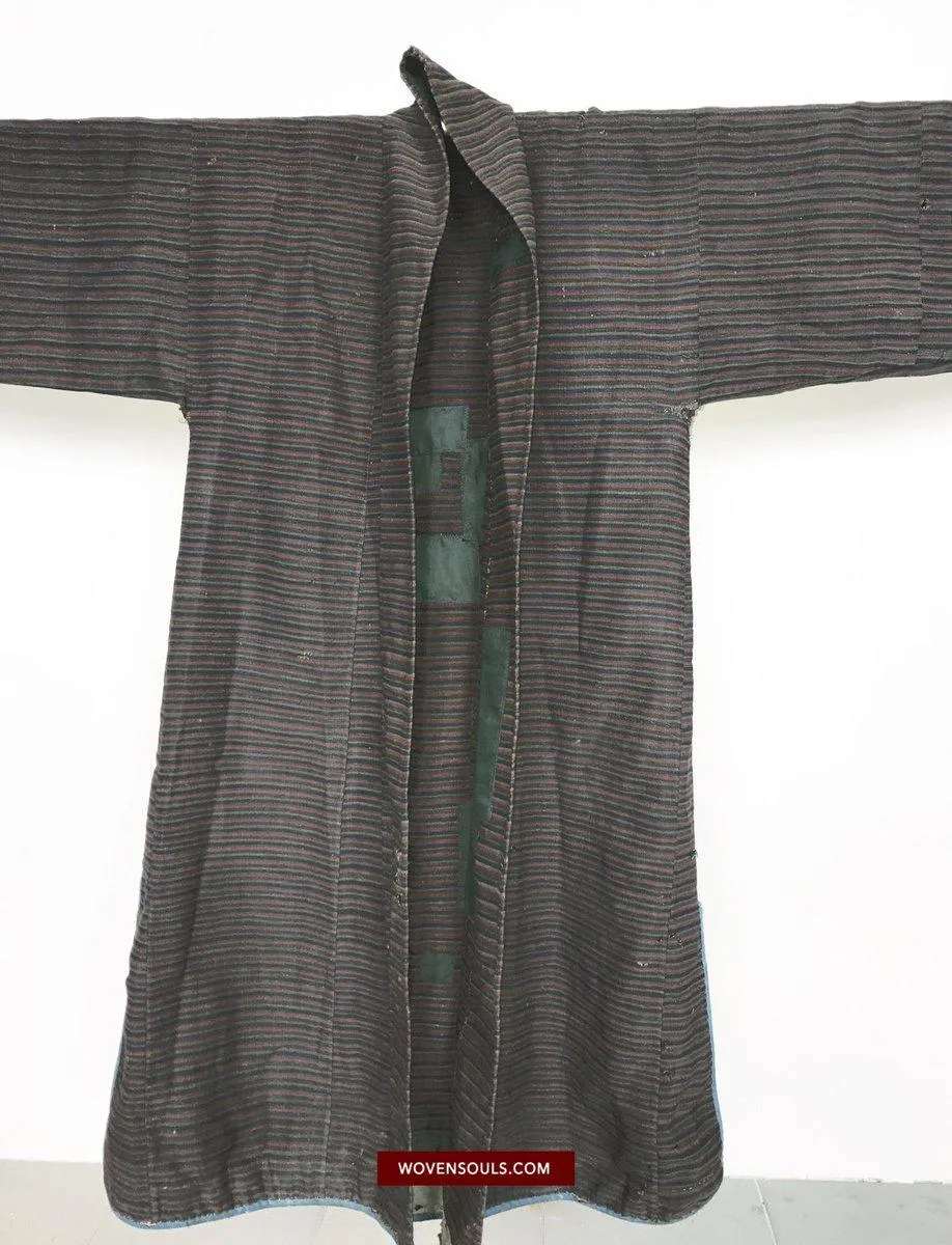 1164 SOLD Antique Tibetan Coat with superfine weave