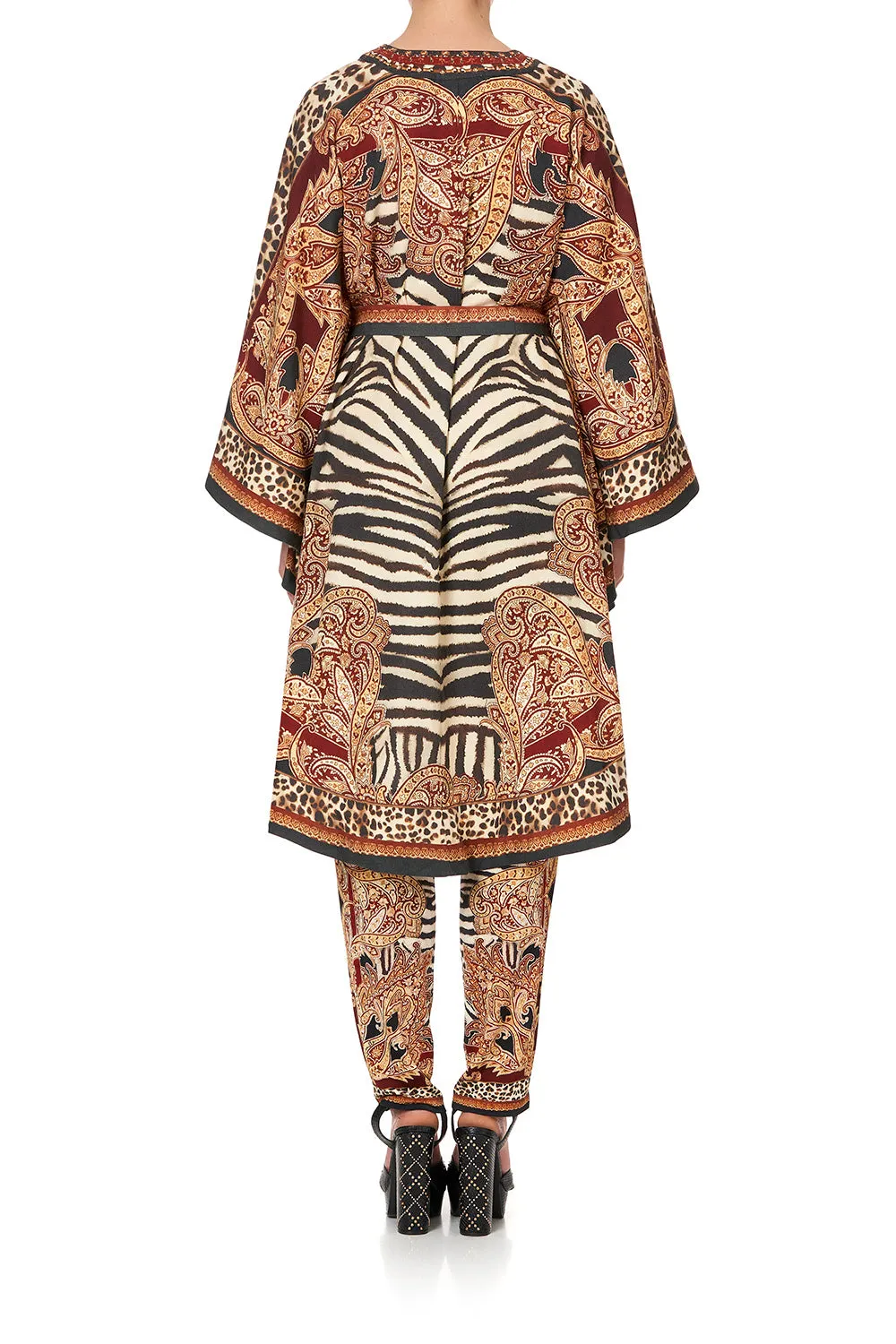 CAPE LAYER WITH BELT WILD FIRE