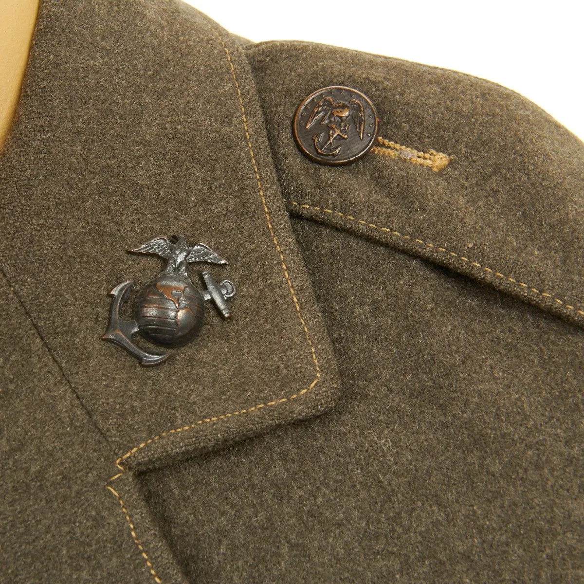 Original USMC WWII 3rd Marine Aircraft Wing Combat Air Crew Uniform Set